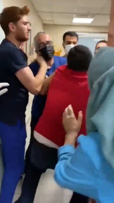 Maske takmadı, tehditler savurdu, hastaneyi birbirine kattı