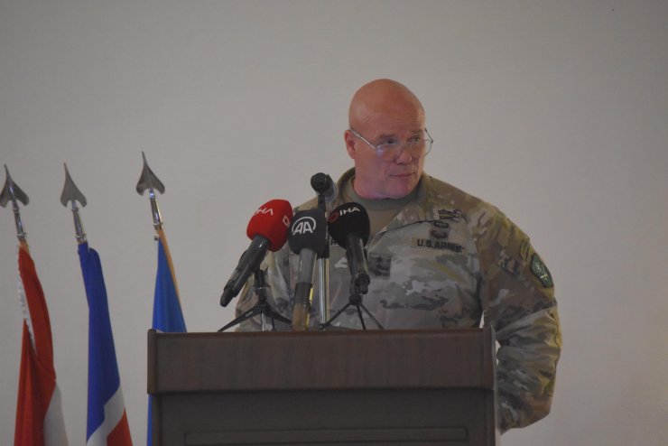 NATO Müttefik Kara Komutanlığı'nda devir-teslim töreni yapıldı