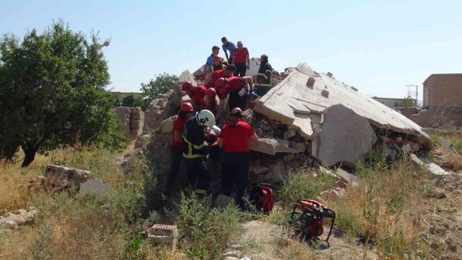 Niğde’de gerçeği aratmayan deprem tatbikatı