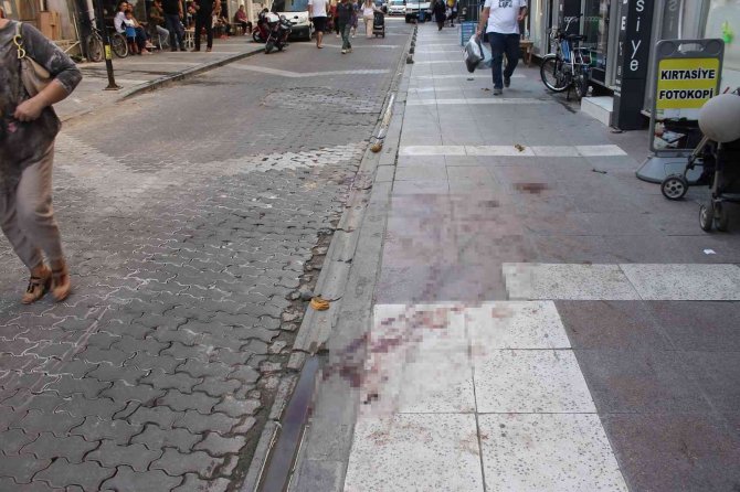 Çanakkale’de 2 yaşındaki çocuğun ezilme anı kamerada