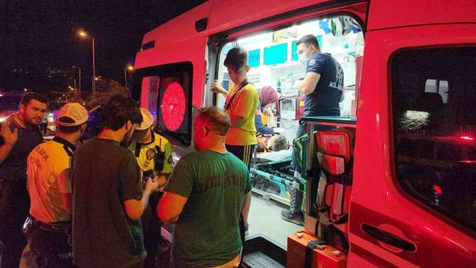 Cip otomobille çarpıştı: 3’ü çocuk 6 yaralı