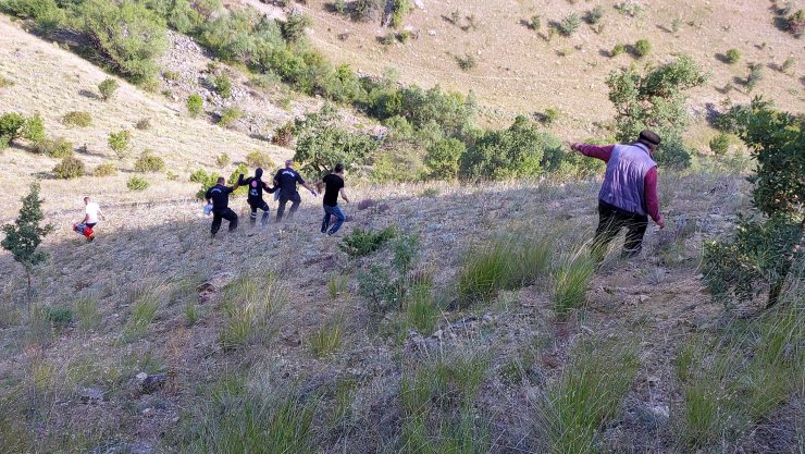 Define kazısı yaparken kullandığı hiltiden çıkan gazdan zehirlenip öldü