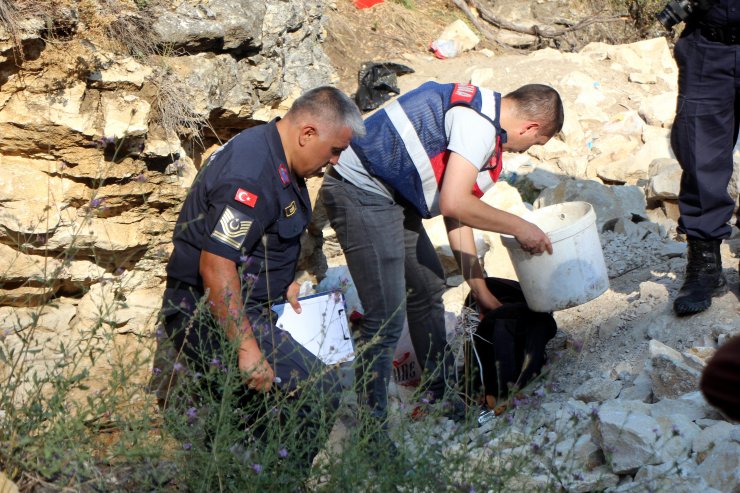 Define kazısı yaparken kullandığı hiltiden çıkan gazdan zehirlenip öldü