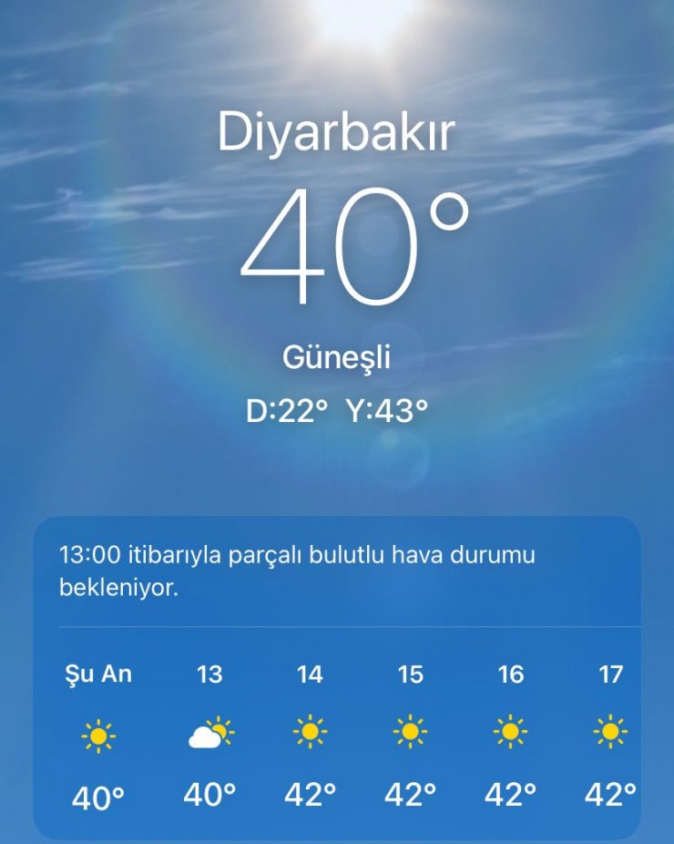 Diyarbakır’da kavurucu sıcaklar nedeniyle cadde ve sokaklar boş kaldı