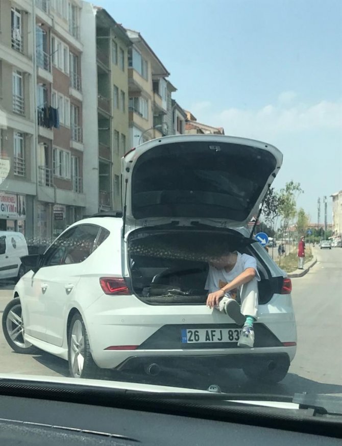 Gencin bagajda ki tehlikeli yolculuğu