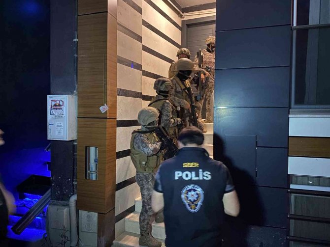 İstanbul merkezli 7 ilde yasa dışı bahis operasyonu: Çok sayıda gözaltı