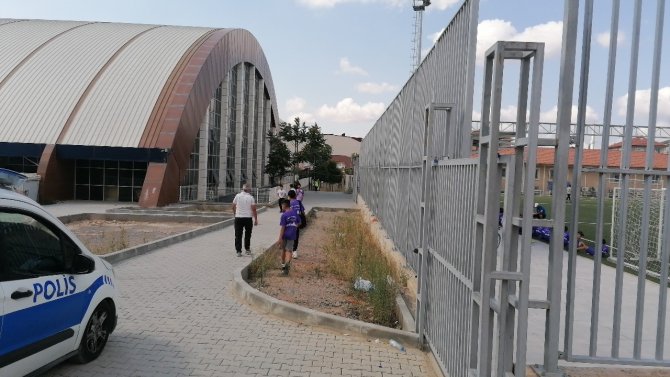 Yürürken dehşeti yaşadı