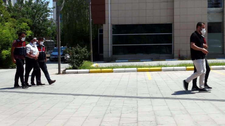 10 yıl önce işlenen 3 cinayette katil baba- oğul çıktı