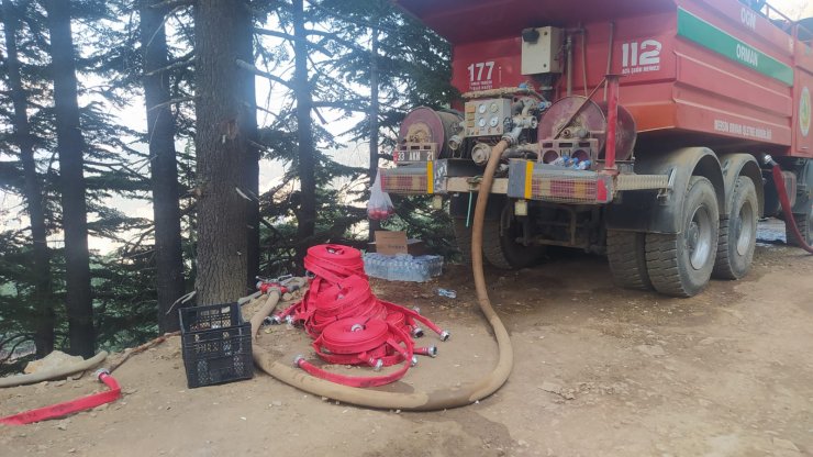 Mersin'deki orman yangını, 4'üncü günde kısmen kontrol altında