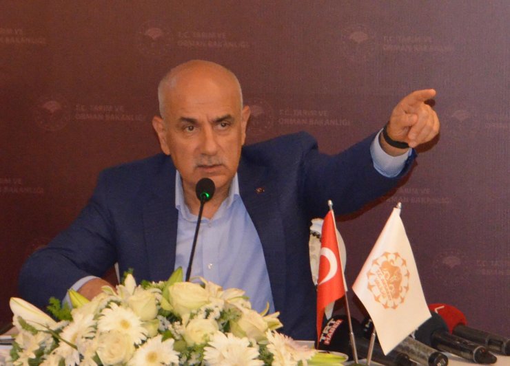 Bakan Kirişci: Marketlerimizde bir ürünün kıtlığı yaşanmadı