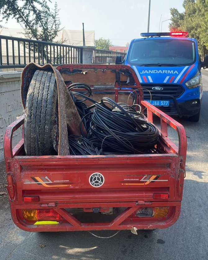 İnternet kablolarını çalan hırsız tutuklandı