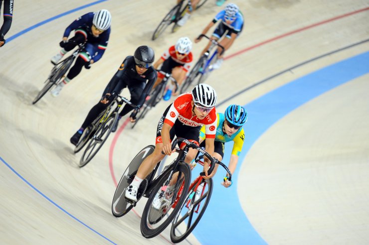 Konya'da İslami Dayanışma Oyunları heyecanı...4 farklı branşta sporcular ter döktü