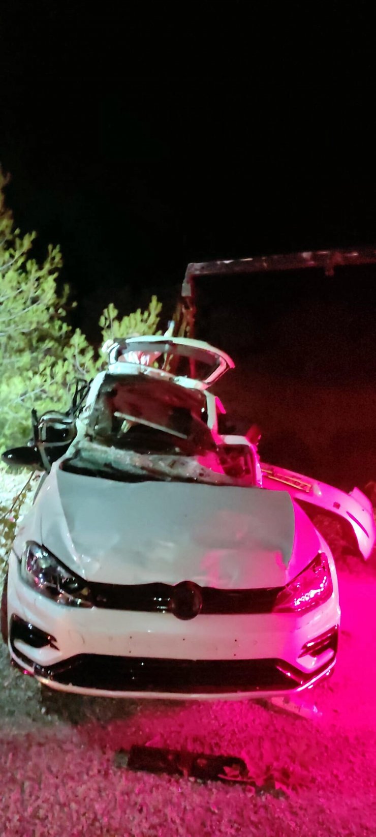 Muğla'da otomobil şarampole yuvarlandı: 2 ölü, 2 yaralı