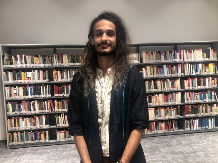 8 yıl önce geldiği Türkiye’de üniversite birincisi oldu