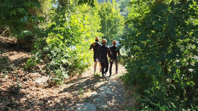 Girdikleri kanyonda mahsur kaldılar