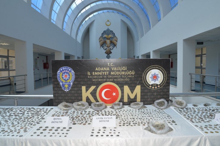 Arkeolog polisler, tarihi eser kaçakçılarına geçit vermiyor