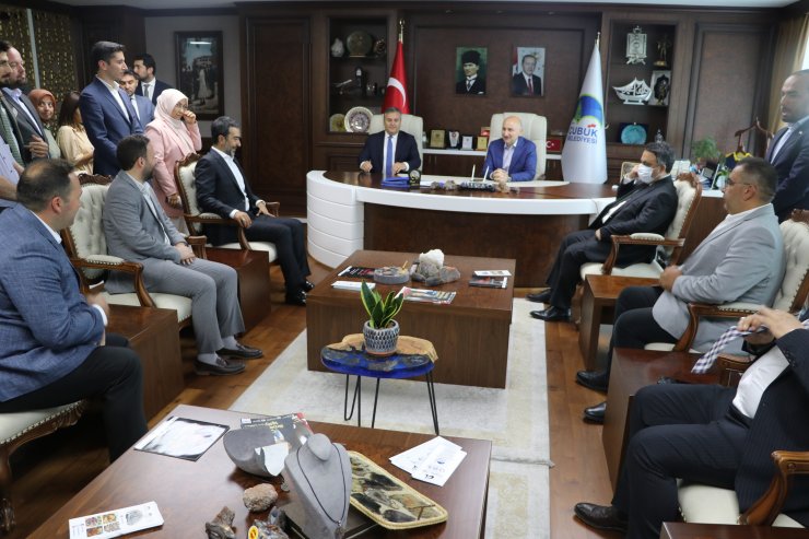 Bakan Karaismailoğlu: 20 yılda tam 100 yıllık iş yaptık