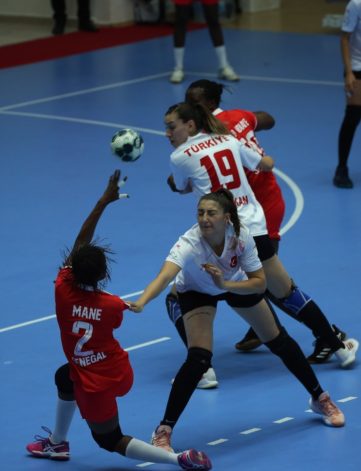 Kadın Milli Hentbolculardan ikinci galibiyet