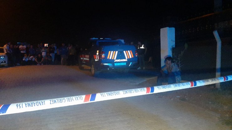 Vahşet! Anne- baba ve 2 kardeşini öldürüp intihar etti