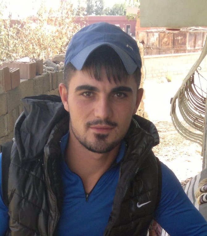 İstanbul’da motosiklet kazasında hayatını kaybeden genç Batman’da toprağa verildi