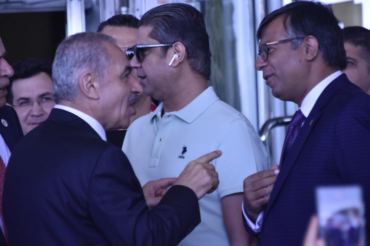 Liderler Konya'dan ayrıldı