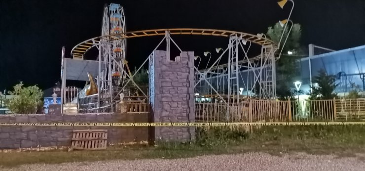 Lunaparkta eğlence treni raydan çıktı: 4 yaralı