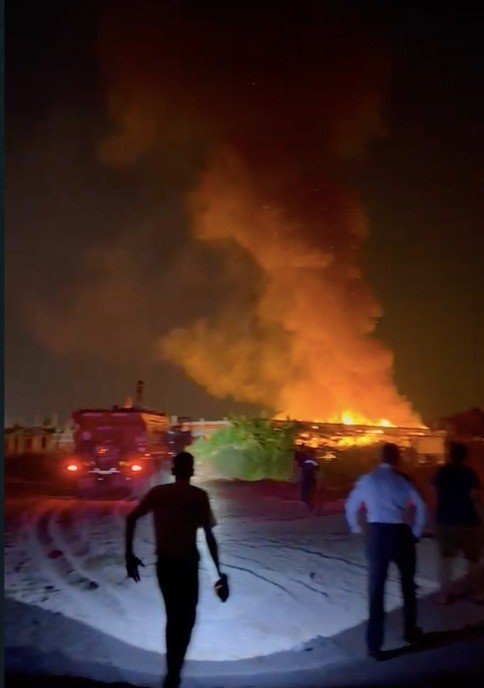 5 Yıldızlı otelin sahil barında korkutan yangın