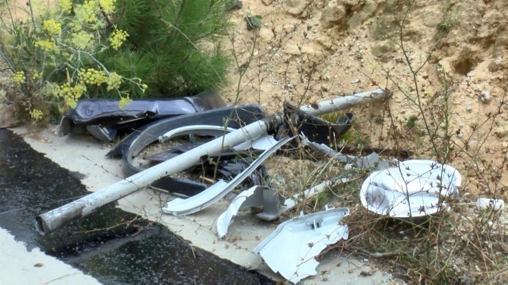 Ana yoldan çıkıp tali yola düştü