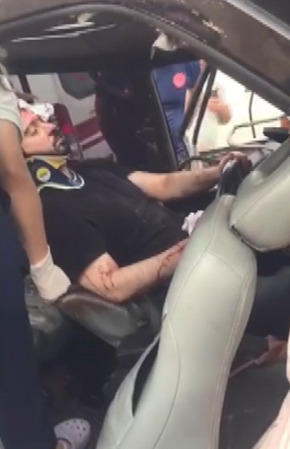 Ana yoldan çıkıp tali yola düştü