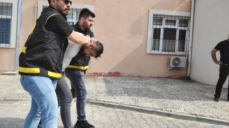 Bursa'da araçta 1,5 kilo uyuşturucu ele geçirildi: 2 gözaltı