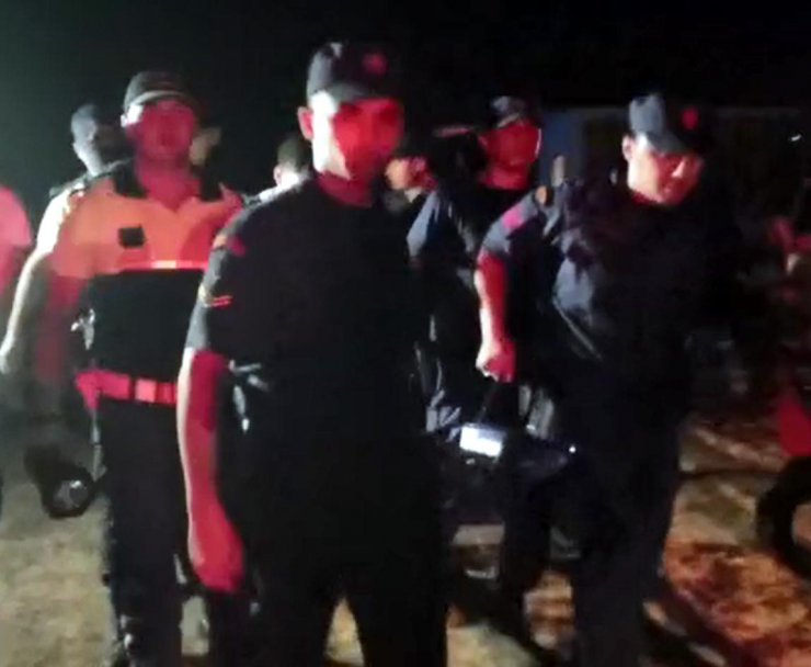 Dalgalarla suya kapılıp, boğulan İlayda'nın son anları kamerada