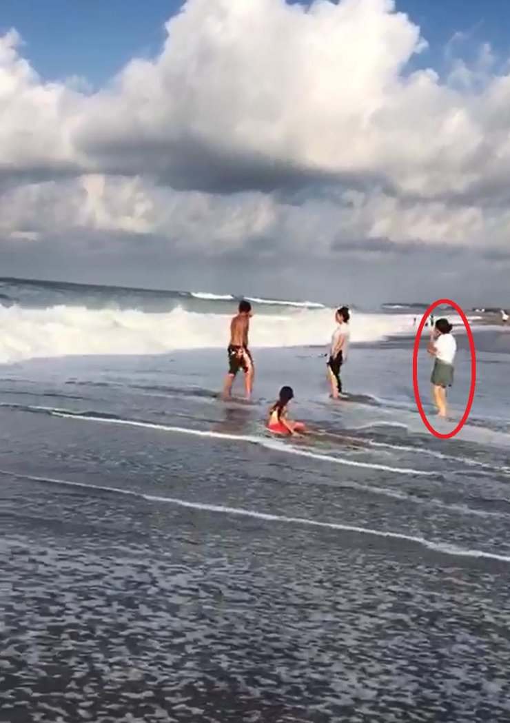 Dalgalarla suya kapılıp, boğulan İlayda'nın son anları kamerada