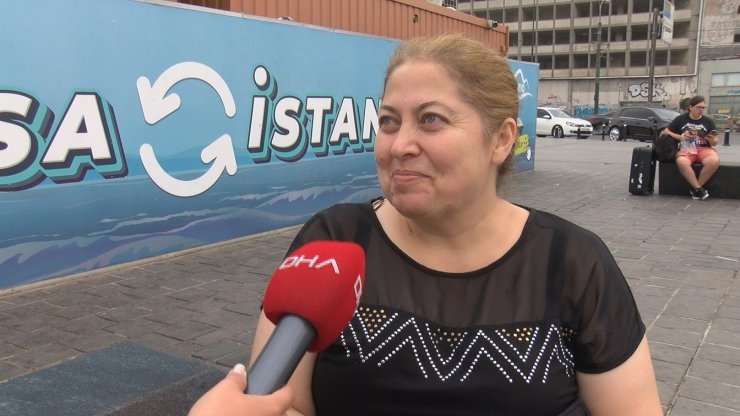 İstanbullu şemsiyeleriyle çıktı; ancak beklenen olmadı