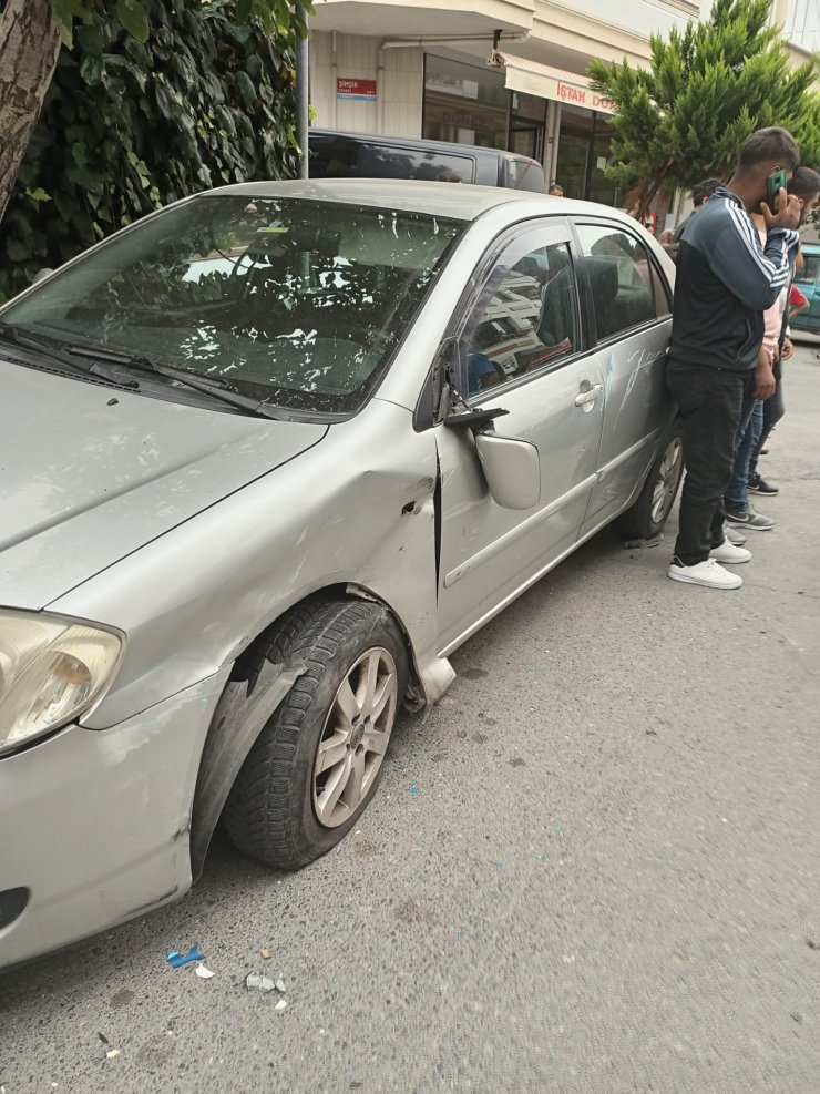 Kız arkadaşına evlilik teklif edecekti otomobiliyle takla attı