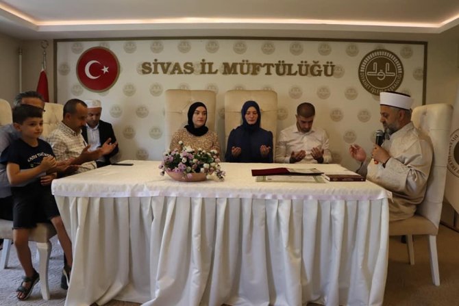 19 yaşındaki Fransız Sivas’ta Müslüman oldu