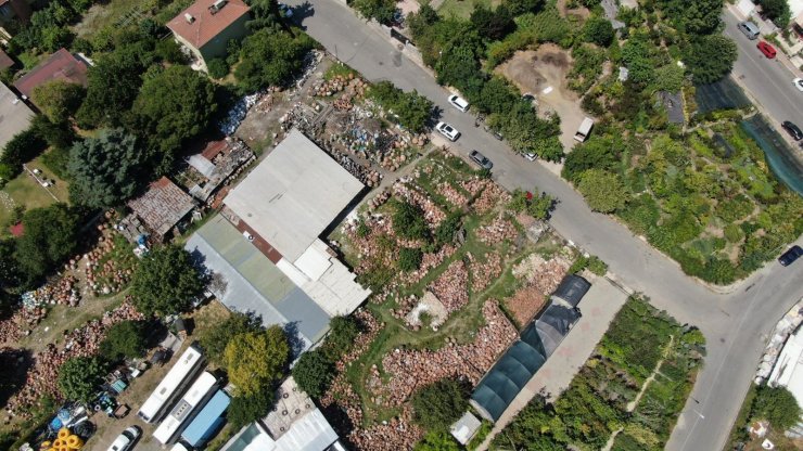Beykoz'da 10 TIR dolusu tarihi eser ele geçirildi