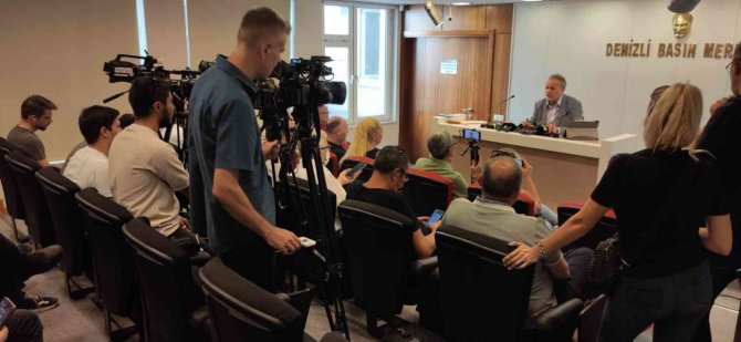 Denizli Sanayi Odası’nda İsmail Okan Konyalıoğlu sesleri