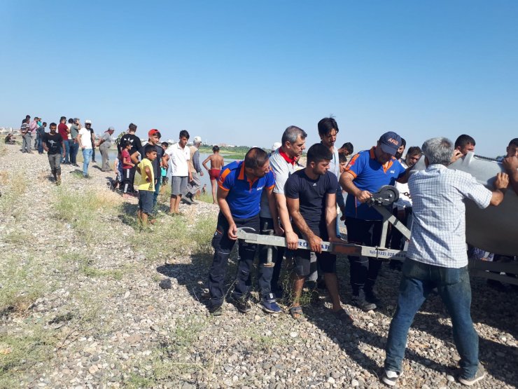 Dicle Nehri'ne giren Suriyeli 2 çocuk boğuldu