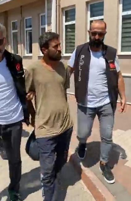Eşini öldürüp, sosyal medyadan 'gururlu hissediyor' paylaşımı yapan şüpheli tutuklandı