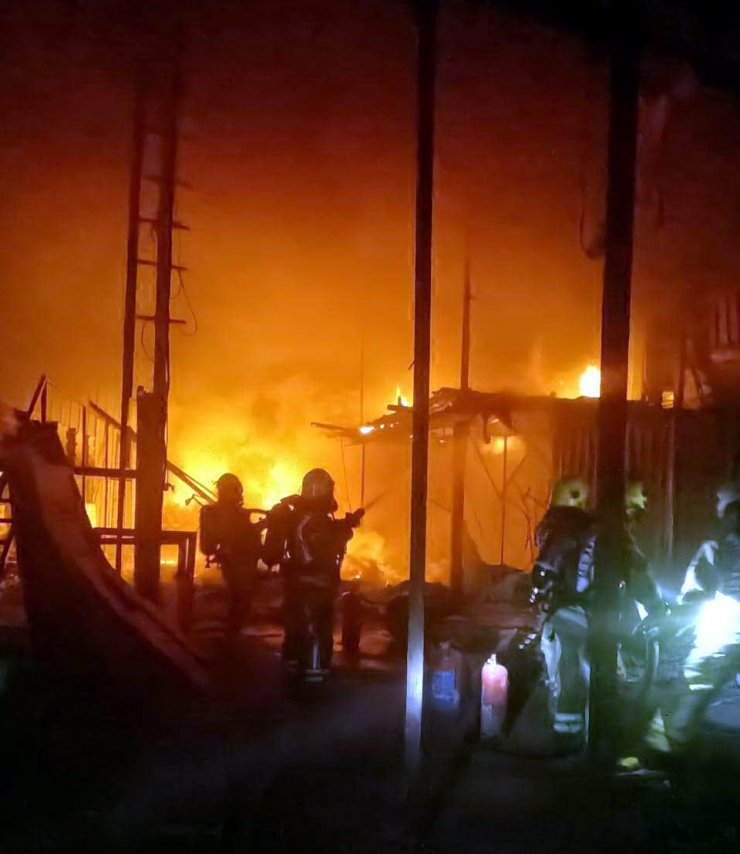 Geri dönüşüm tesisinde yangın