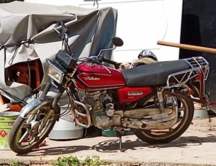 Hırsıza, ‘Motosikletimi getir, salça zamanı geçince kendi ellerimle getireyim’ diye seslendi