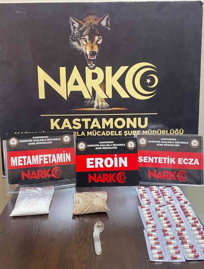Kastamonu’da polis ekiplerinden 3 ayrı uyuşturucu operasyonu