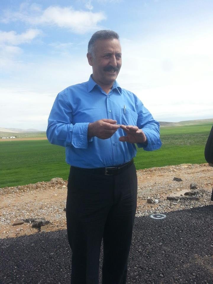 Kayınpederini bıçakla öldürdü, eşini çekiçle ağır yaraladı