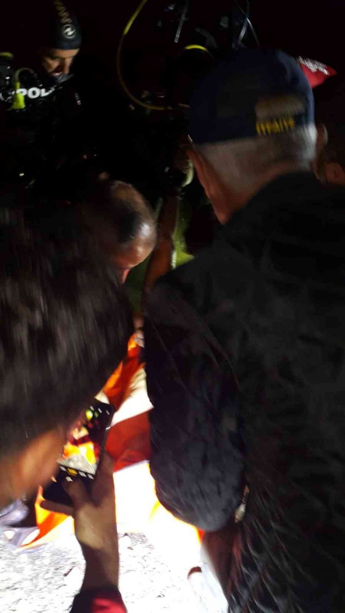 Sivas’ta arkadaşları ile baraja giren genç boğuldu