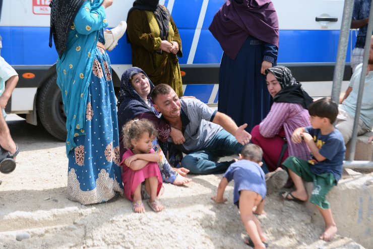 Sulama kanalına giren Abdullah kayboldu, yakınları sinir krizi geçirdi