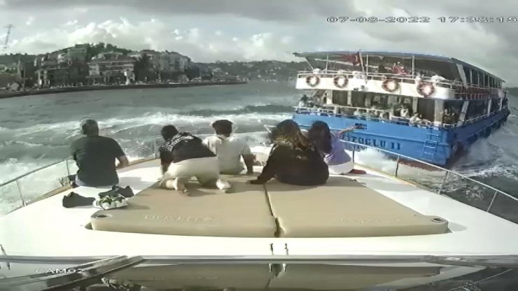 Faciaya neden oluyordu! İstanbul Boğazı’nda tehlikeli anlar