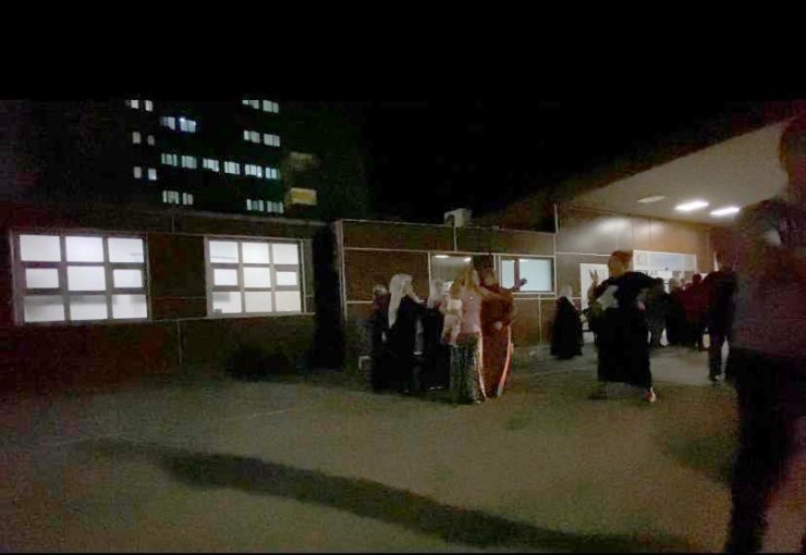 Tokat attığı eşinin yakınları tarafından bıçaklanarak öldüren Baran toprağa verildi