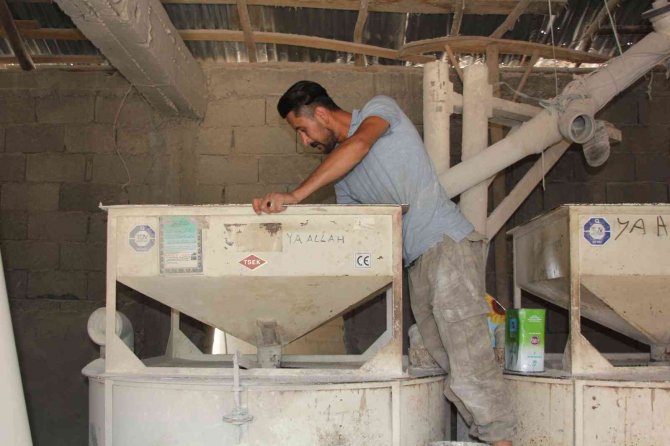 30 yıllık değirmende doğal un üretimi