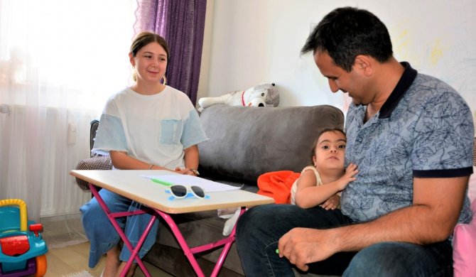 Down sendromlu çocuklara evde eğitim