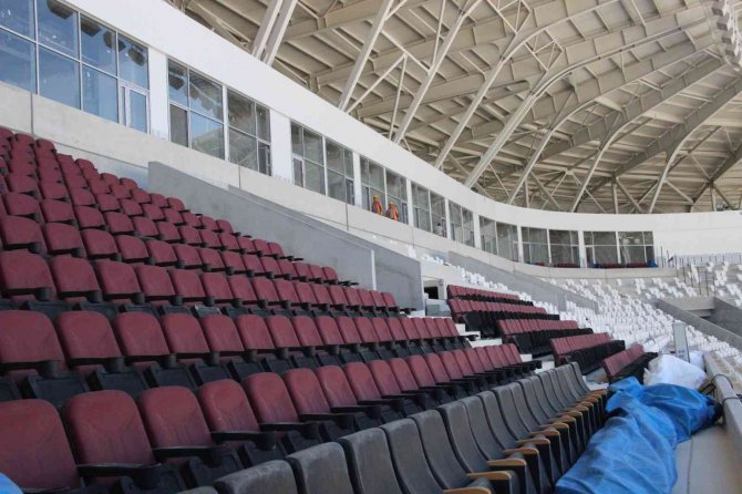 Karaman’a UEFA standartlarında 15 bin kişilik stadyum